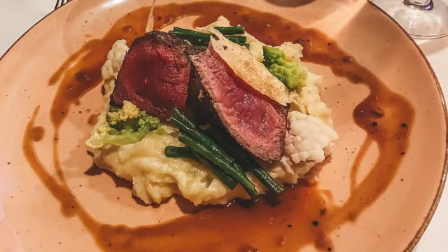 Best surf-and-turf restaurants inside Bremen